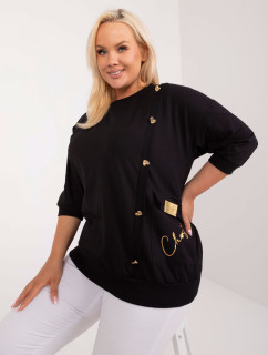 Čierna ležérna blúzka plus size s nápisom