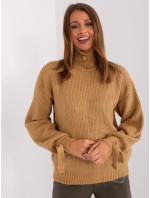 Pletený sveter s rolákom
