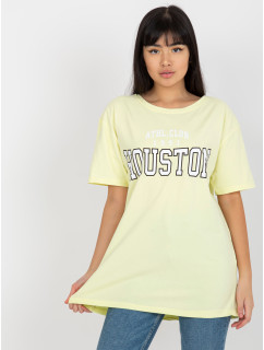 Svetložlté tričko s voľnou potlačou
