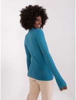 Klasický tmavomodrý sveter s dlhým rukávom