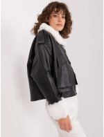 Čiernobiela zimná bunda s ozdobnou kožušinou