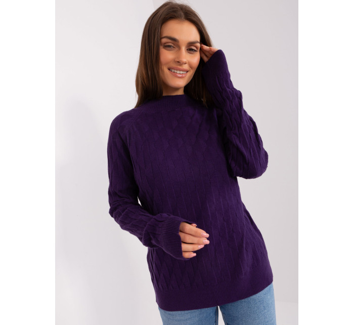 Tmavo fialový klasický sveter s okrúhlym výstrihom
