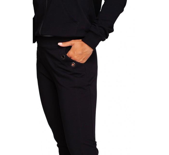 Kalhoty s rovnými nohavice s  černé model 18004377 - BeWear