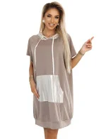 591-1 Klokanie šaty s kapucňou a kovovými detailmi - Mocha Mousse | Numoco Basic