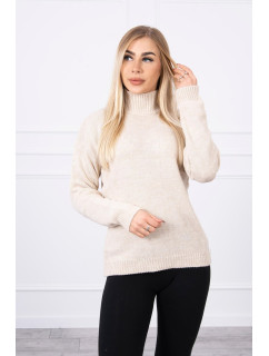 Béžový sveter s vysokým výstrihom