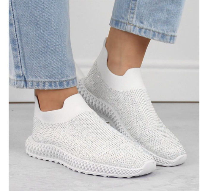 Športová obuv D&A W OLI257B slip-on s bielym zirkónom