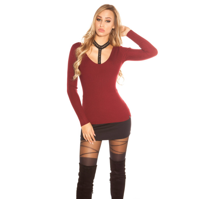 Trendy KouCla V-Cut sweater with choker & rivets