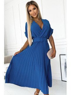 FELICIA - Plisované dámske midi šaty v džínsovej farbe s výstrihom a širokým opaskom 471-3